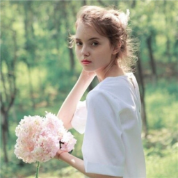 Camila R.