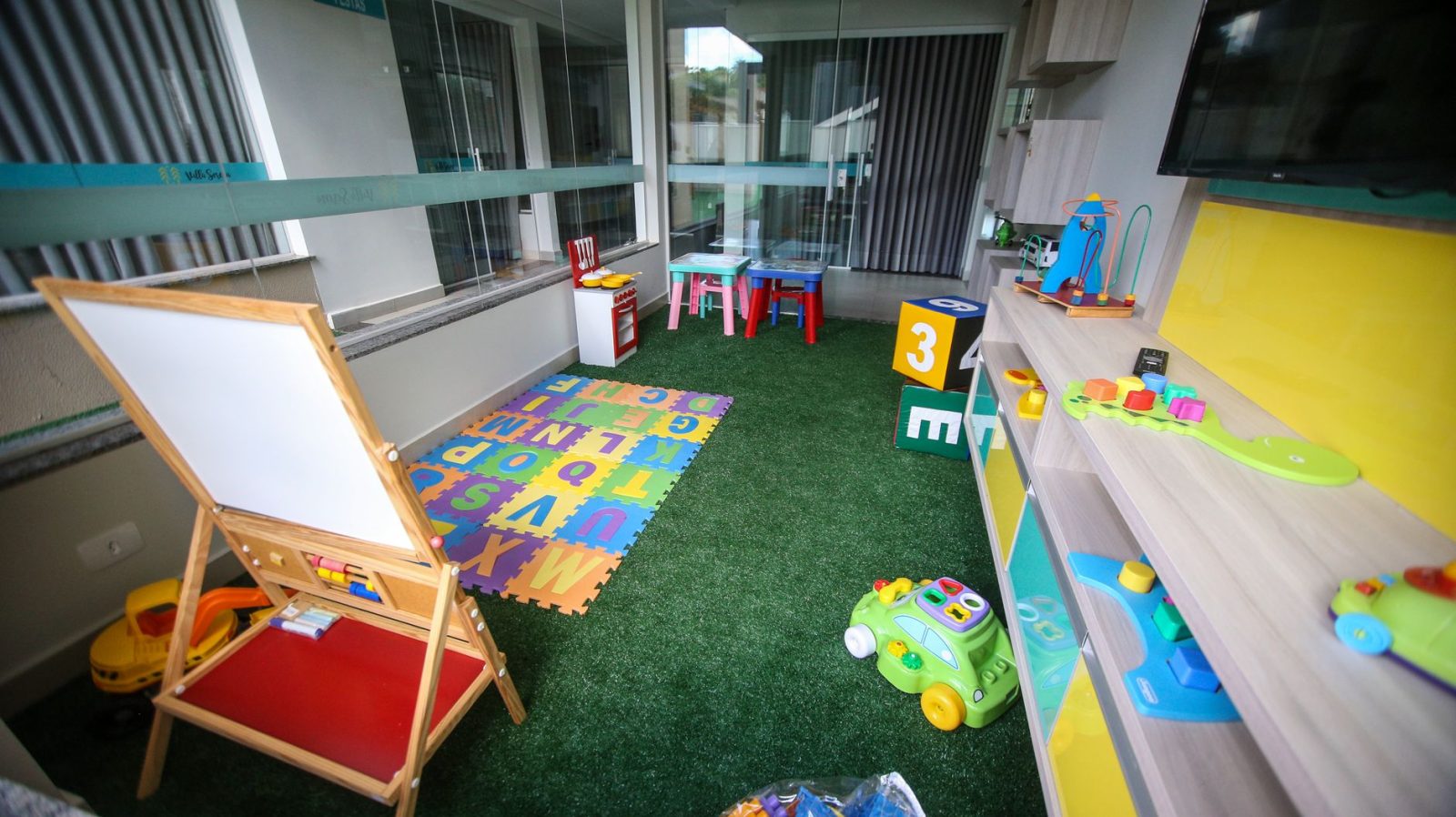 Estante organizadora de brinquedos: O que avaliar antes de escolher