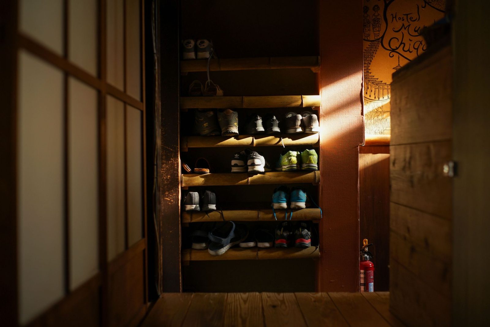 Suporte para sapatos de closet: o que avaliar na hora de escolher